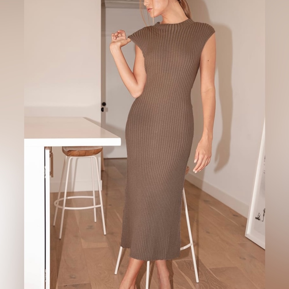 Lulus ribbed knit midi dress